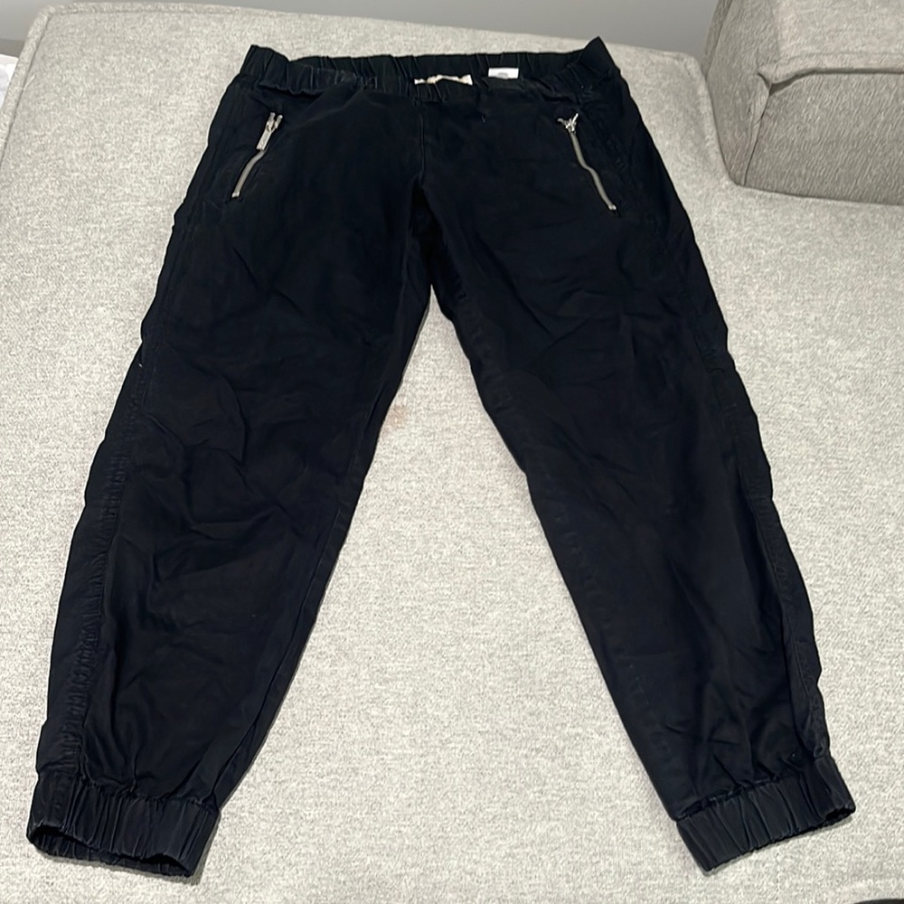 Capri pants